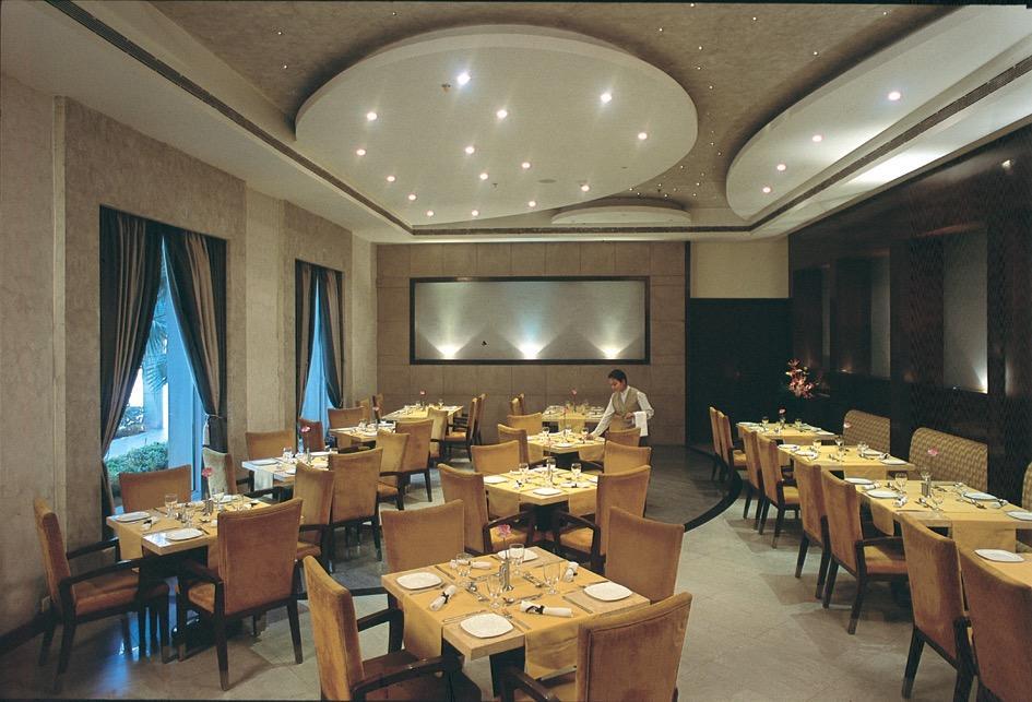 Nirvana Luxury Hotel L Ludhiana Esterno foto
